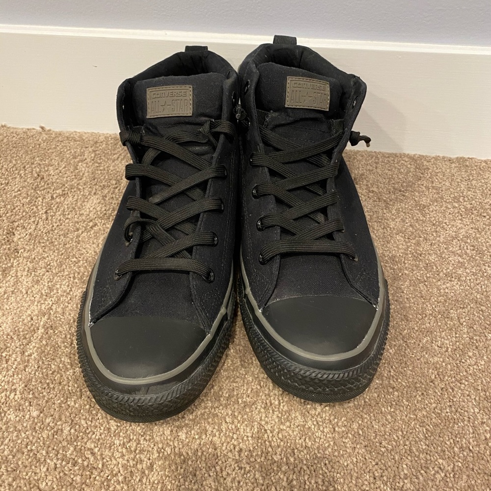NWT men’s converse size 13